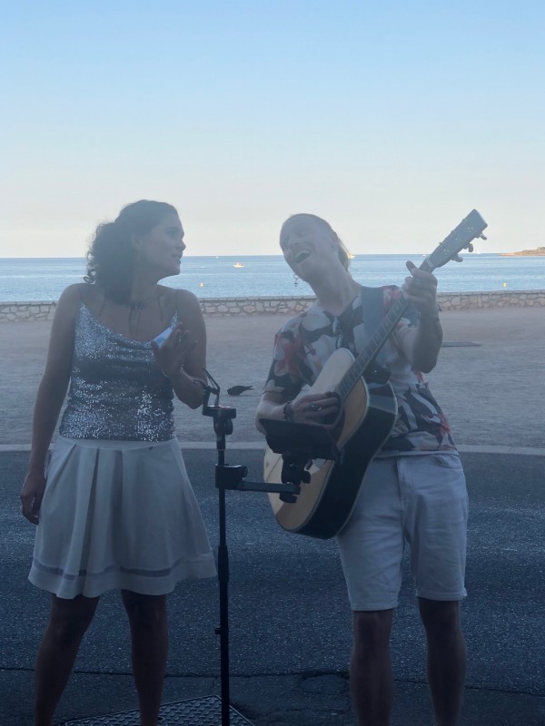 soirée guiatre voix à Antibes