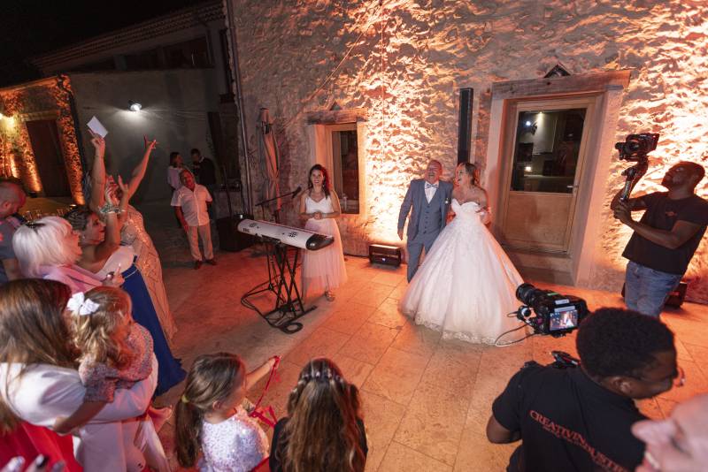 Pianiste chanteuse pour mariage dans le 83