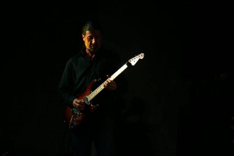 cherche groupe de musique pour évènement 05