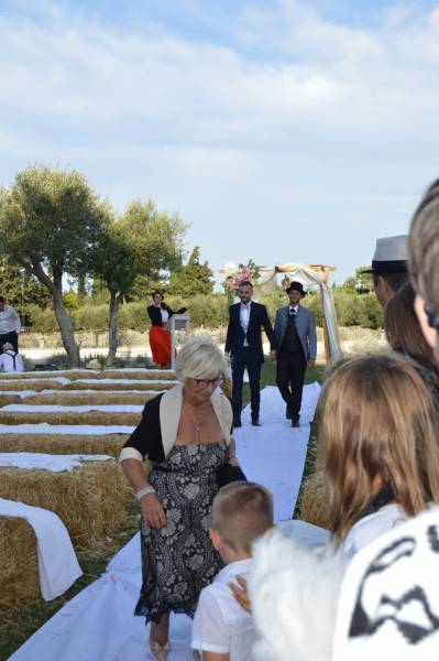 cérémonie laïque mariage mas de mauleon tarascon