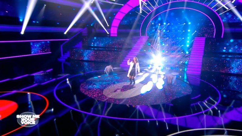 chanteuse à la télé show me your voice