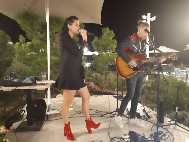 Duo acoustique guitare voix à Saint tropez dans le Var