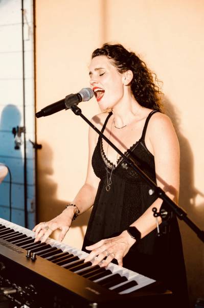 Cocktail piano voix pour un mariage à Trest près d'Aix en Provence