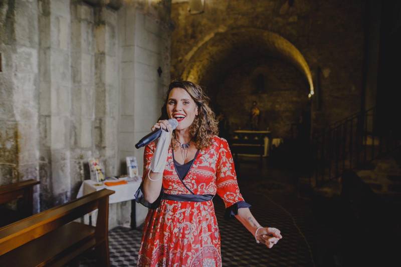 chanteuse pour cérémonie de mariage à l'église Var