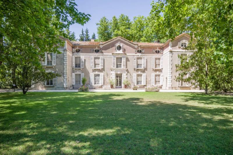 Lieu de reception Saint Martin de Crau Chateau de Vergières